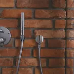 公寓 Dragon's Den *