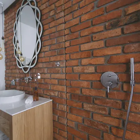 Dragon's Den * Ljubljana