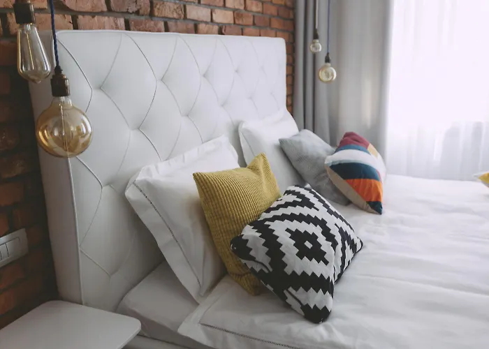 アパート Dragon's Den