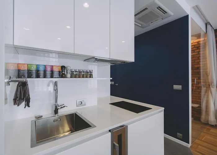 Dragon's Den Apartman *