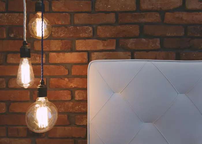 アパート Dragon's Den