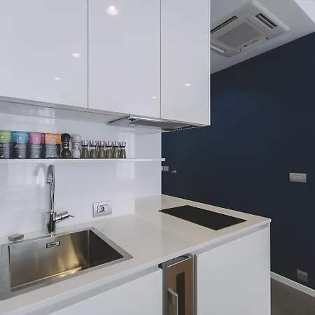 Dragon's Den Apartmán *